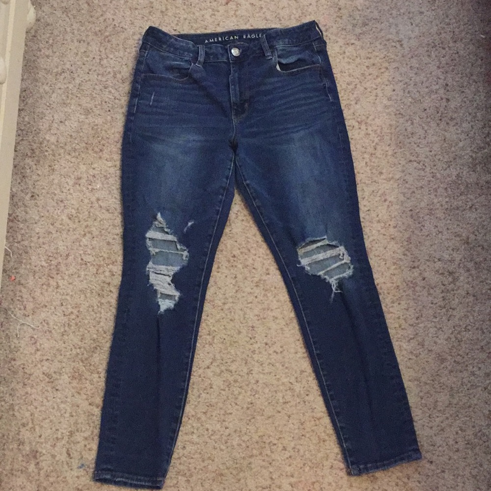 American eagle ripped jeans